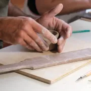 Cours de céramique ( poterie )