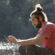 Projection du documentaire “Le champ d’Igor” de Rodolphe Viémont