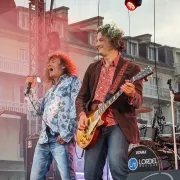 Zepset, tribute Led Zeppelin + Sat One chez Wood Stock Guitares
