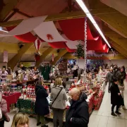 Marché de Noël et sa petite ferme