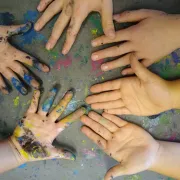 Atelier créatif parent-enfant aux Ateliers de Gipon