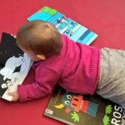 Bébés lecteurs avec Claire