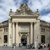 La Bourse de Commerce à Paris &copy; Chabe01 CC BY-SA 4.0