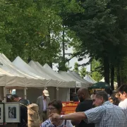 Brocante Professionnelle - Avenue D'Italie (13e)