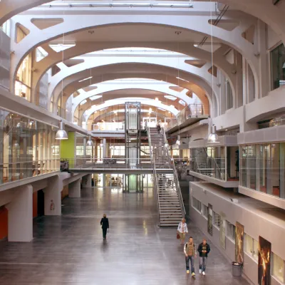 Campus Fonderie - Faculté des Sciences Economiques, Sociales et Juridiques (FSESJ)