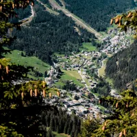 Le village de Châtel en Haute-Savoie &copy; Châtel