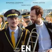 Cineco: En Fanfare