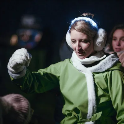 Le petit chaperon rouge dans les jardins illuminés du Parc de Wesserling