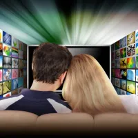 Avec le numérique, tout le monde dispose aujourd'hui gratuitement de plusieurs chaînes TV aux programmes variés &copy; HaywireMedia - fotolia.com