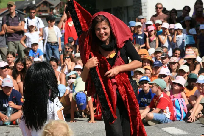 Cie Mine de rien “Blanche Neige” au festival Déantibulations en 2018