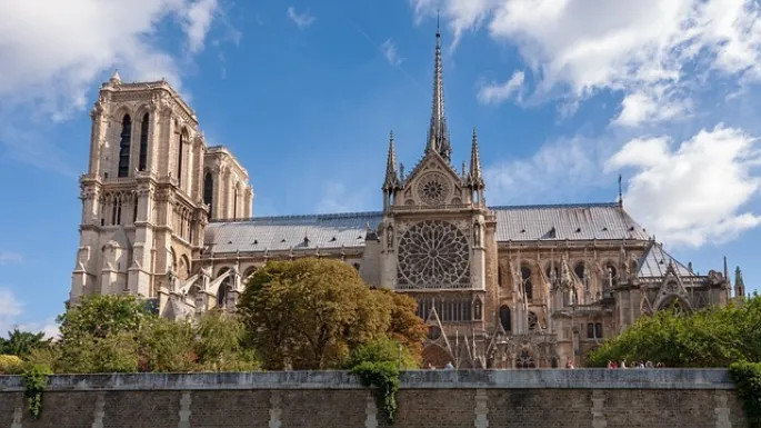 Diffusion du documentaire : Enquête sur les trésors enfouis de Notre-Dame au Musée numérique de la Micro-Folie