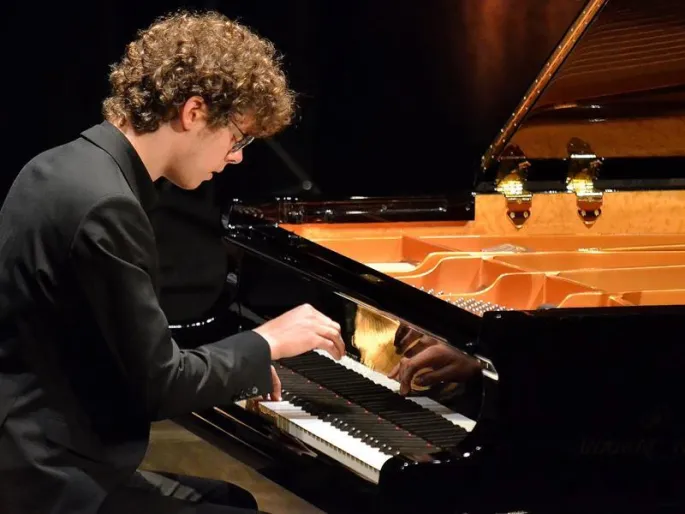 Finale Du Concours International De Piano