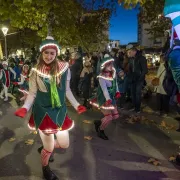 Grande parade du père Noël et feu d'artifice