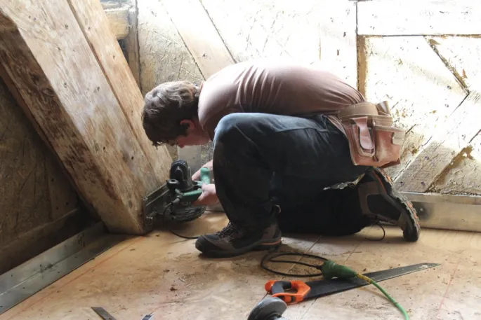 La maison alsacienne en plein travaux devrait accueillir à terme les bureaux administratifs et un hall d'accueil