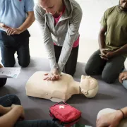 Initiation Aux Gestes Qui Sauvent