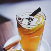 Jus d'orange chaud, la recette du marché de Noël