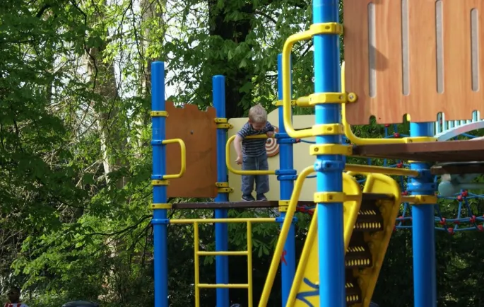 L'aire de jeux du Square du Tivoli