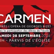 l\'Opéra \'Carmen\' devant l’Église de St Étienne du Grès