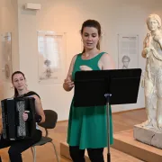Le Musee Donne De La Voix !