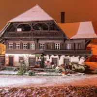 Le Sentier des Contes longe le plus ancien bâtiment d'Oberharmersbach
 DR