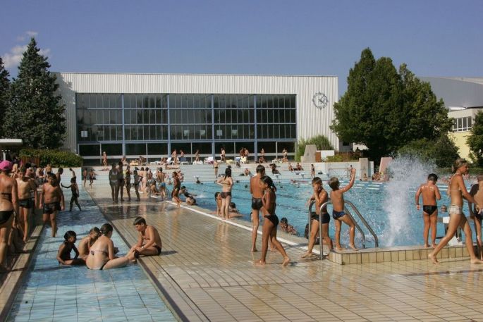 10 Piscines De Plein Air à Découvrir En Alsace