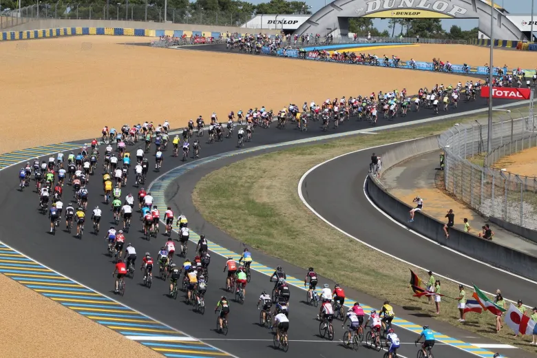 Vue aérienne des 24h Vélo du Mans