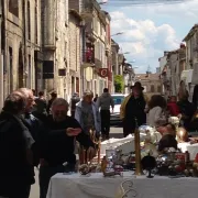 Les Puces de la Bastide