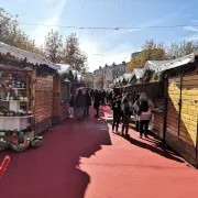 Marché aux santons et à la céramique