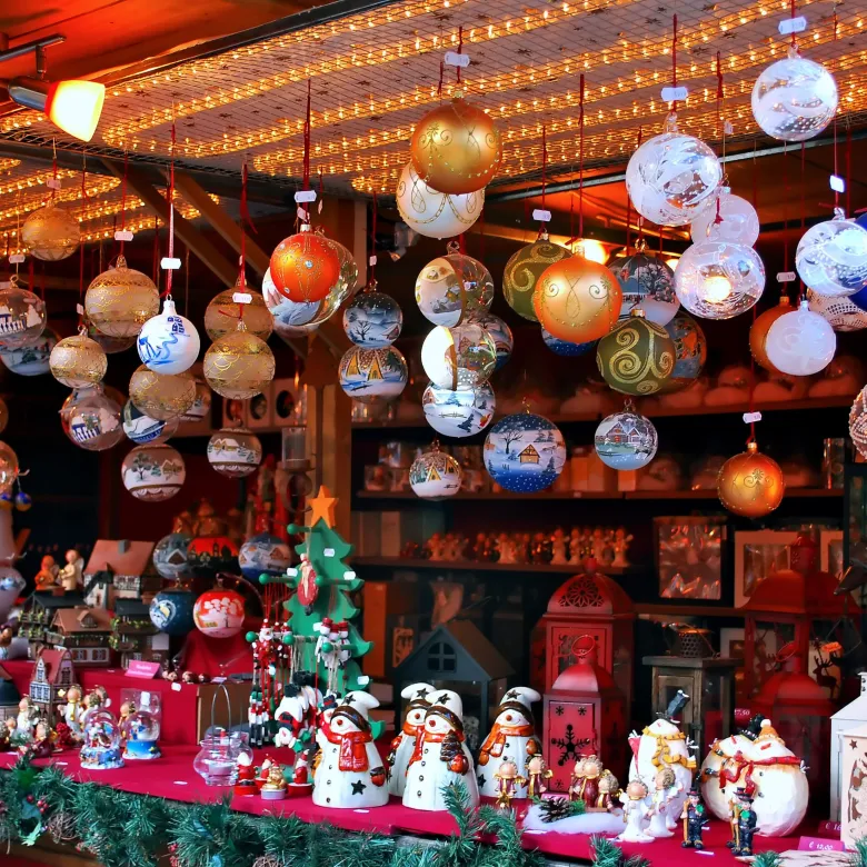 Les chalets du Marché de Noël à Besançon