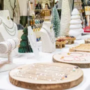 MARCHÉ DE NOËL DE LA CANOURGUE - OFFICE DE TOURISME DE L\'AUBRAC AUX GORGES DU TARN