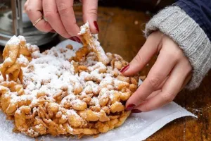 Dégustez les spécialités locales au Marché de Noël de Fribourg !