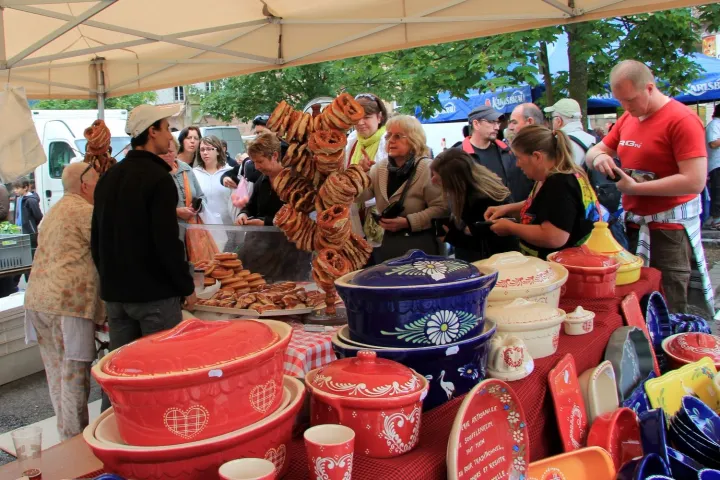 Faire des bonnes affaires au Marché de Pentecôte !