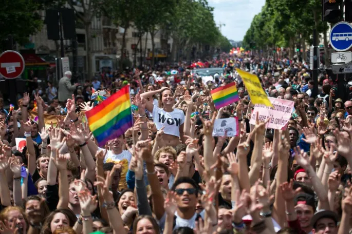 Marche des fiertés Paris 