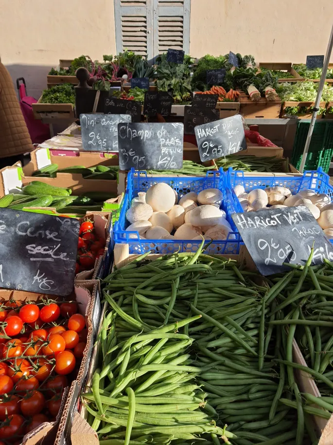 Marché du Mardi à La Ciotat