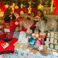 Des bougies originales à découvrir au marché de Noël DR