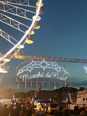 Le marché de Noël de Marseille sur le vieux-port