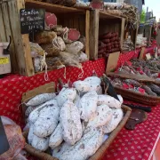 Marché provençal hebdomadaire de Mouriès