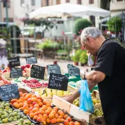 Marché traditionnel de Castelmoron