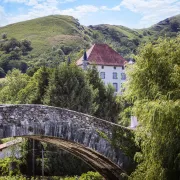 Muga gainetik Baigorri -Tafalla : au delà de la frontière : marché, jauziak, repas, taloak, concerts : Xutik et Odolkiak Ordainetan