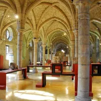 Musée archéologique de Dijon au cœur de l’Abbaye Saint-Bénigne &copy; Jochen Jahnke, Public domain, via Wikimedia Commons