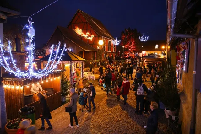 L'ambiance chaleureuse du marché de la St Nicolas à Riedisheim