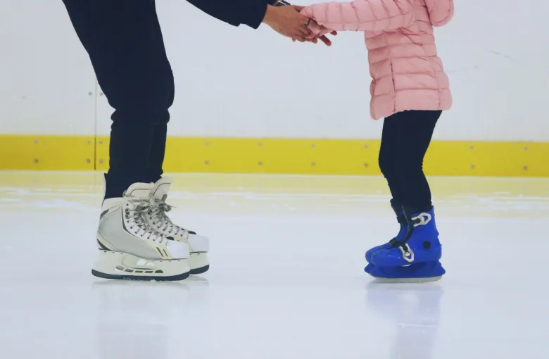 Une patinoire éphémère pour les fêtes de fin d'année à Marseille