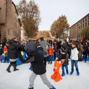 Patinoire et piste de luge