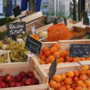 Petit marché traditionnel de Sos