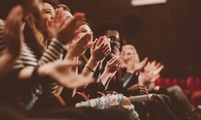 C\'est le moment de bénéficier de tarifs réduits pour vos places de théâtre