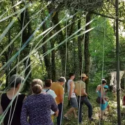 Promenade-découverte au jardin d'hélys-oeuvre