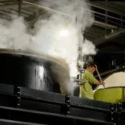 Rampal Latour : Visite guidée de l\'Usine Moderne