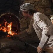 Repas autour du Four à pain - Fête des Bastides et du Vin