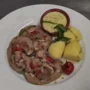 Repas tête de veau ou blanquette de veau