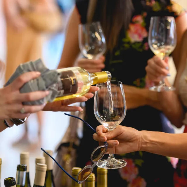 Dégustez (avec modération) des vins pendant ce salon à Reims